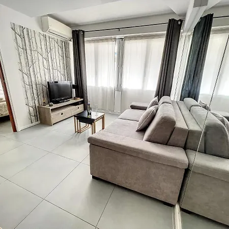 Superbe 2 Pieces Au Calme Absolu Apartment Cannes Exterior photo